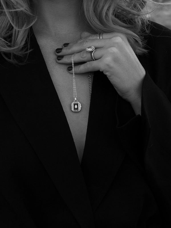 JED ELLIOTT & VIRGINIA GARDNER LOCKET COLLECTION - TheCrystalBoutique™